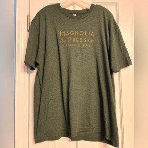 MAGNOLIA PRESS Coffee Silos Chip and Joanna Gaines XXL H20